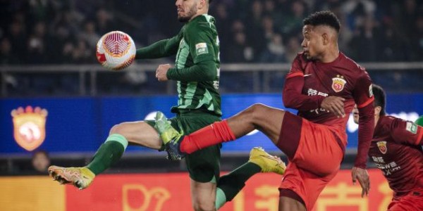 【中超】武磊屡失良机孙正傲染红 浙江队0比0海港