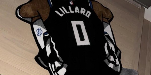 激励并警醒自己，利拉德将跟腱受伤的画面印在自家地毯上