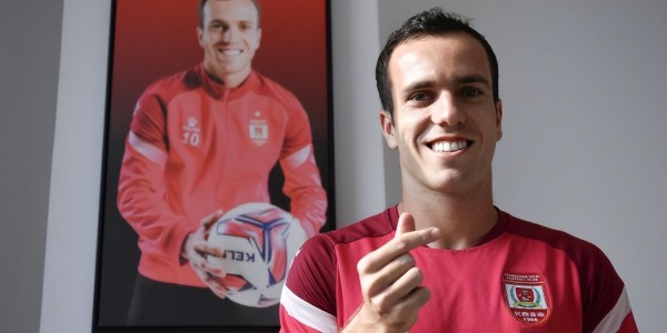 乐鱼体育下载-意外！邵佳一国足未来首位通过考察的归化有可能是他，值得期待