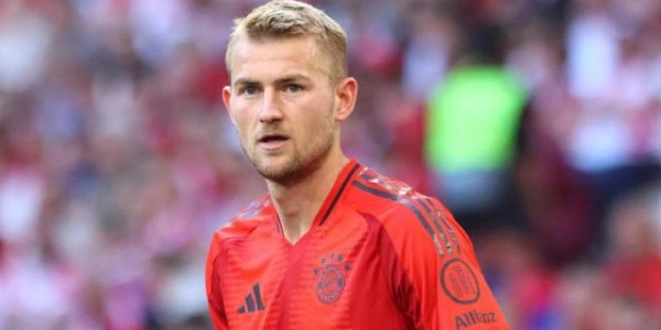 乐鱼vip注册-孔帕尼希望留住德利赫特 拜仁管理层决定将其出售