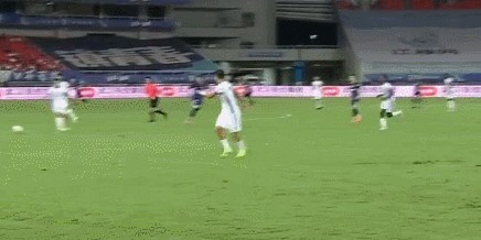 乐鱼vip注册-爆大冷！第89分钟绝杀，上海申花轰然倒下，无缘登顶